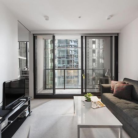Central Sleek City Living Close To Everything Melbourne Exterior photo