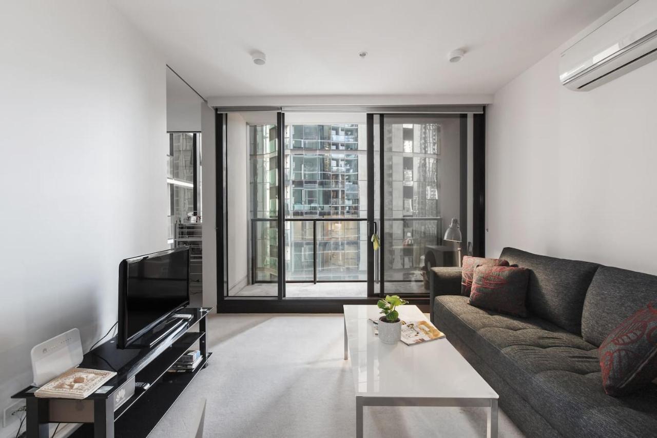 Central Sleek City Living Close To Everything Melbourne Exterior photo